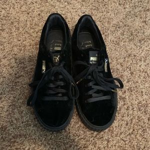 Fenty Puma Velvet Sneakers